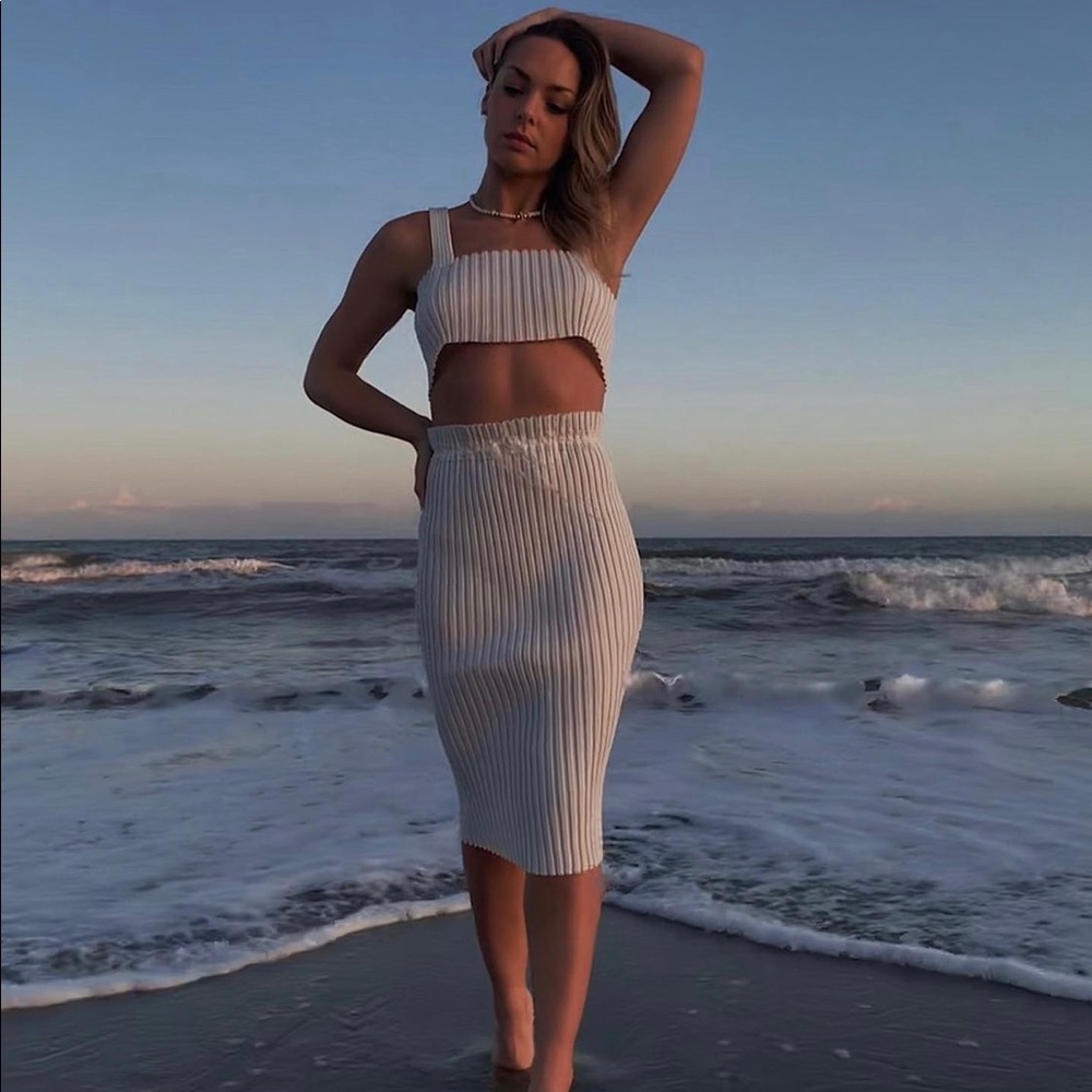 Two-piece crop top pencil skirt set